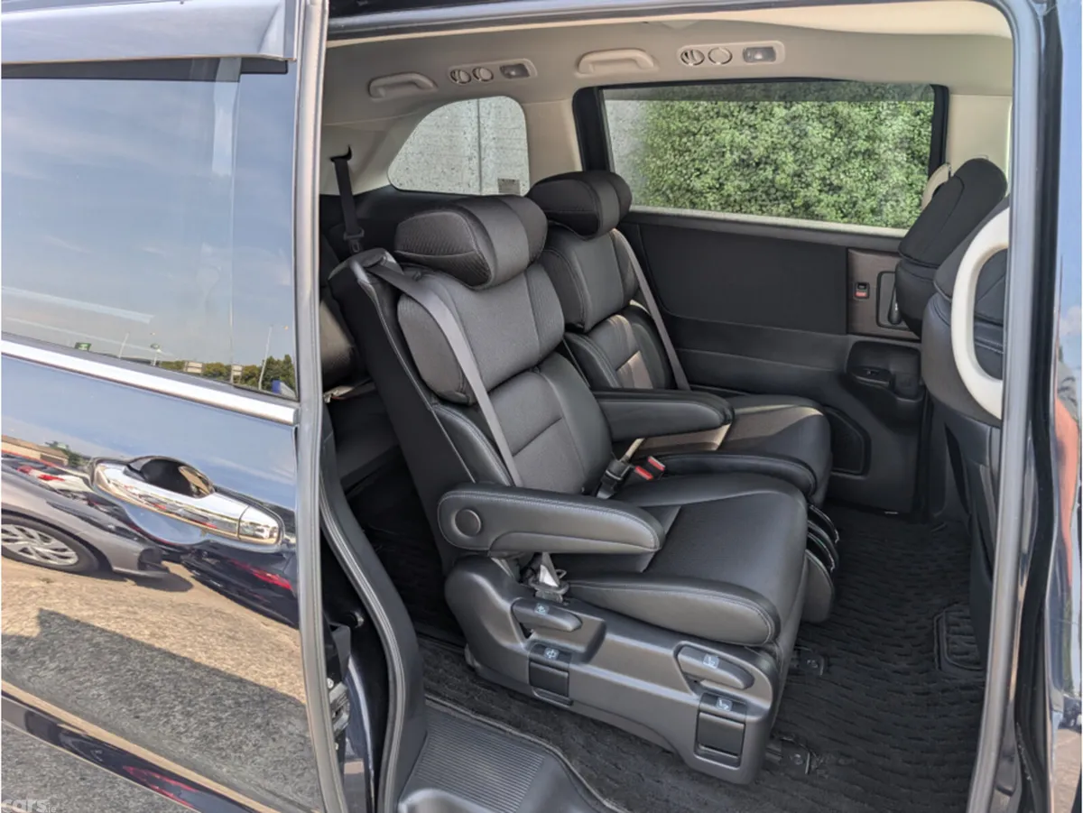 Honda Odyssey MPV, Petrol Hybrid, 2021, Black