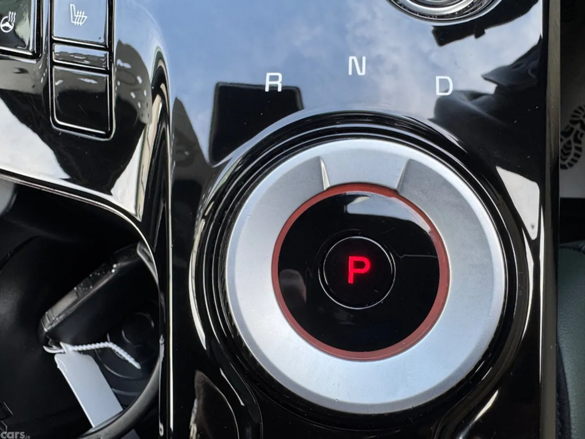 Kia Sportage MPV, Petrol Plug-in Hybrid, 2025, Black