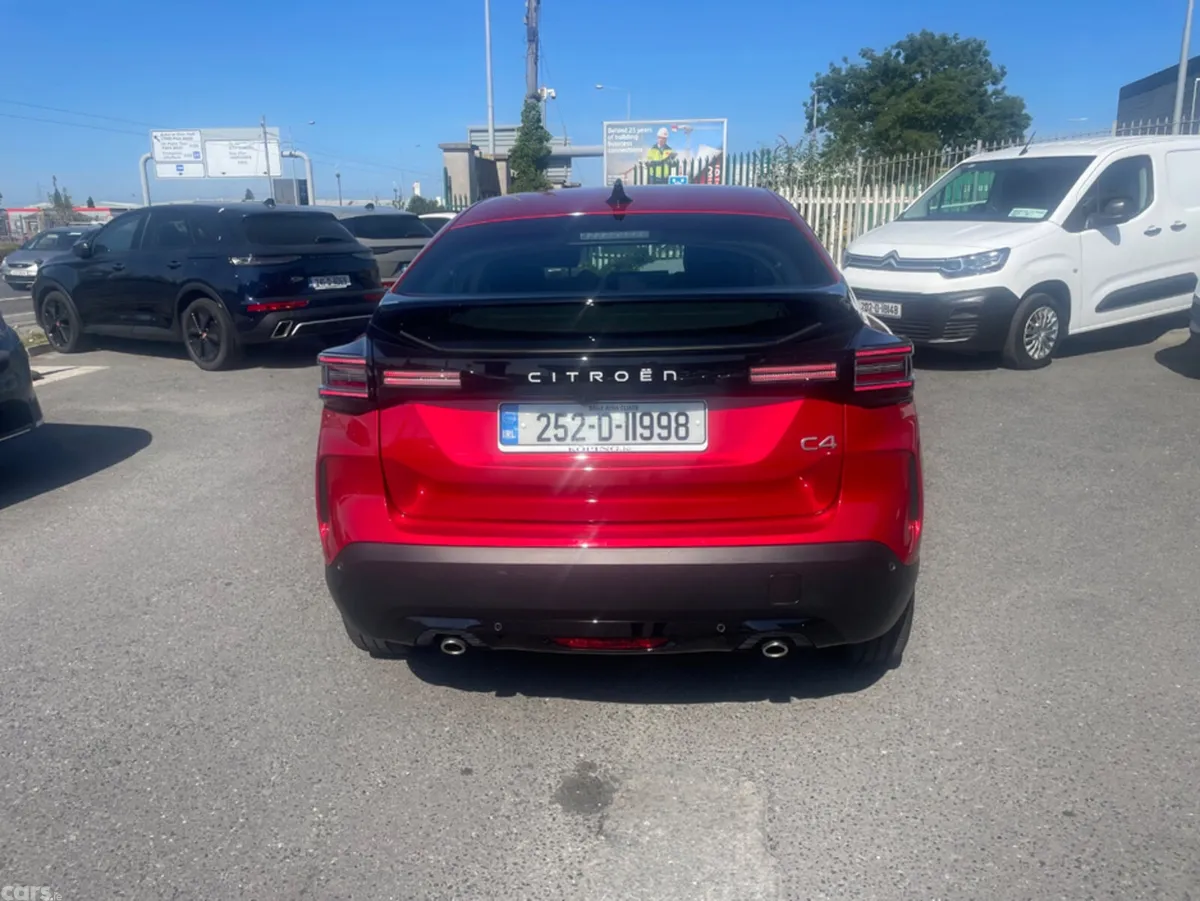 Citroen C4 Hatchback, Petrol, 2025, Red