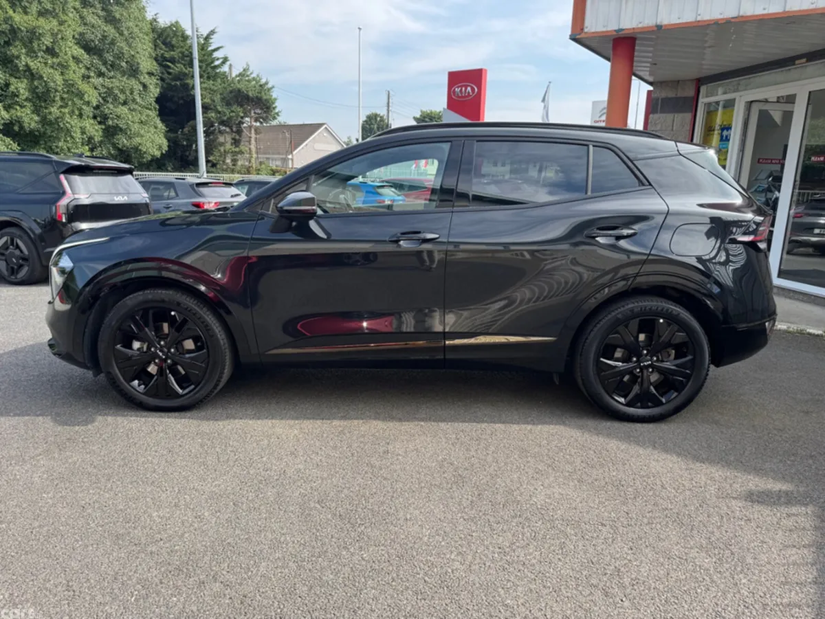 Kia Sportage MPV, Petrol Plug-in Hybrid, 2025, Black