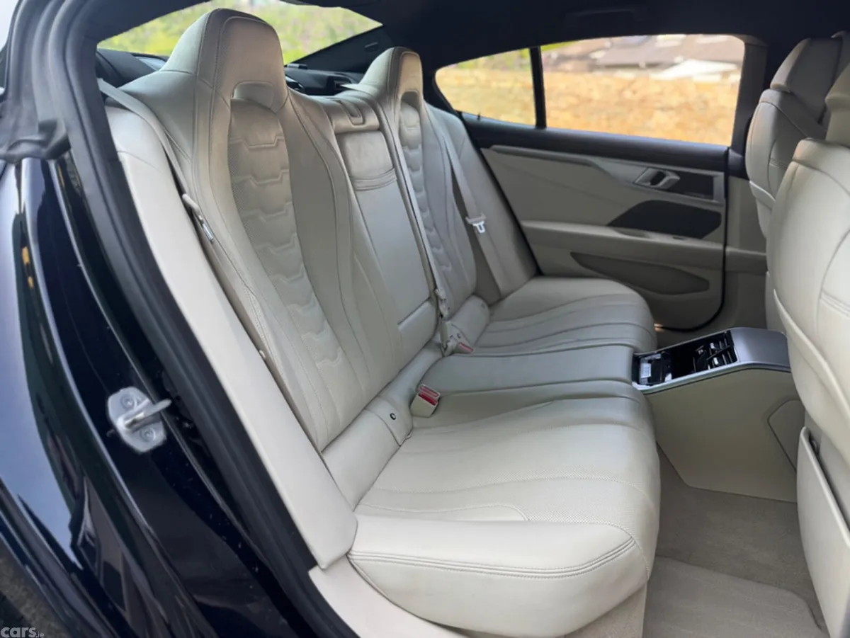 BMW 8-Series Coupe, Petrol, 2022, Black