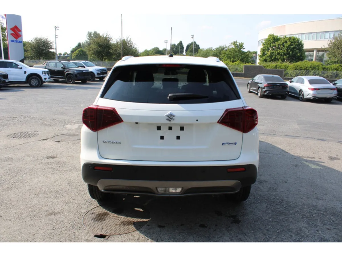 Suzuki Vitara SUV, Petrol Hybrid, 2027, White