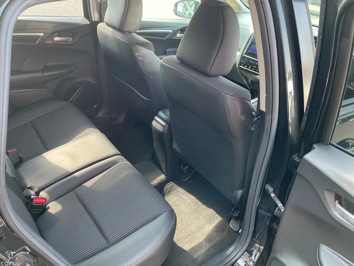 Honda Fit Hatchback, Petrol, 2017, Black