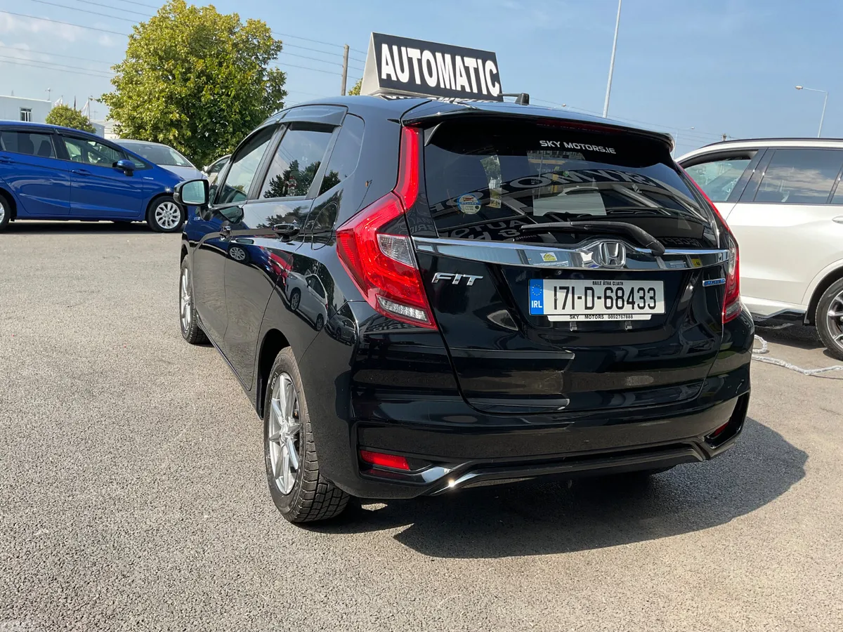 Honda Fit Hatchback, Petrol, 2017, Black