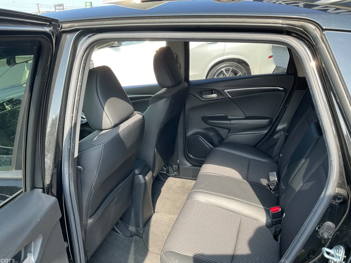 Honda Fit Hatchback, Petrol, 2017, Black