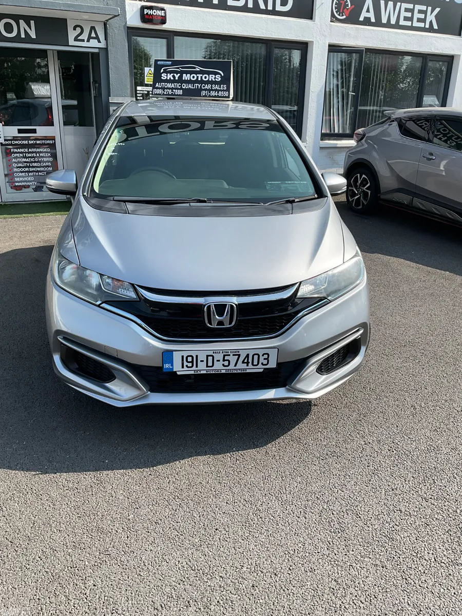 Honda Fit Hatchback, Petrol, 2019, Silver