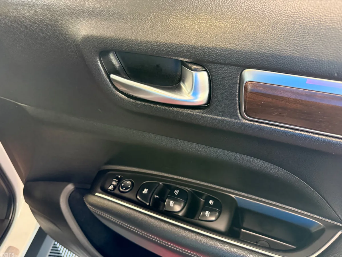 Renault Koleos SUV, Diesel, 2019, White