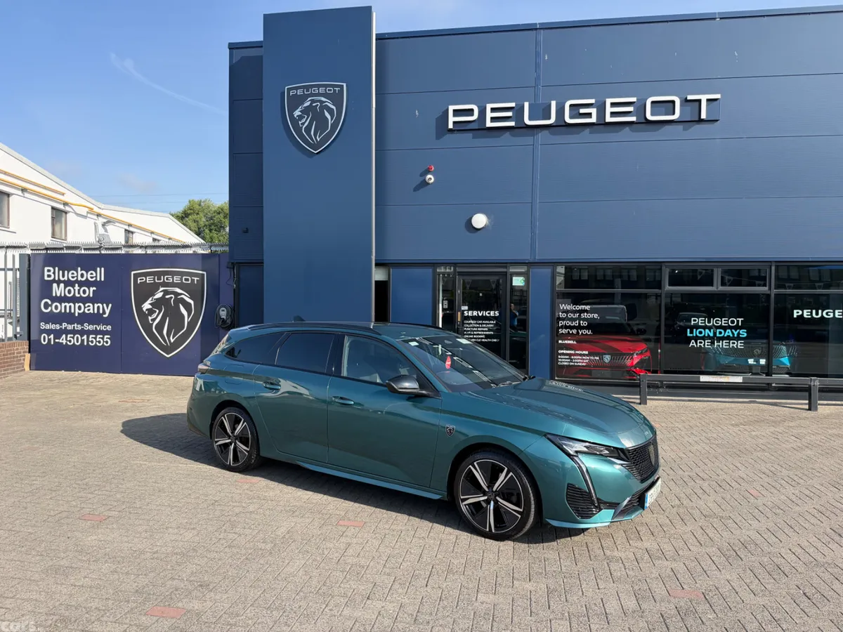 Peugeot 308 Estate, Petrol, 2023, Blue