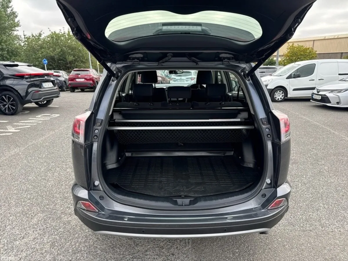 Toyota RAV4 SUV, Petrol Hybrid, 2018, Grey