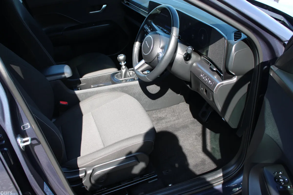 Hyundai KONA MPV, Petrol, 2024, Blue