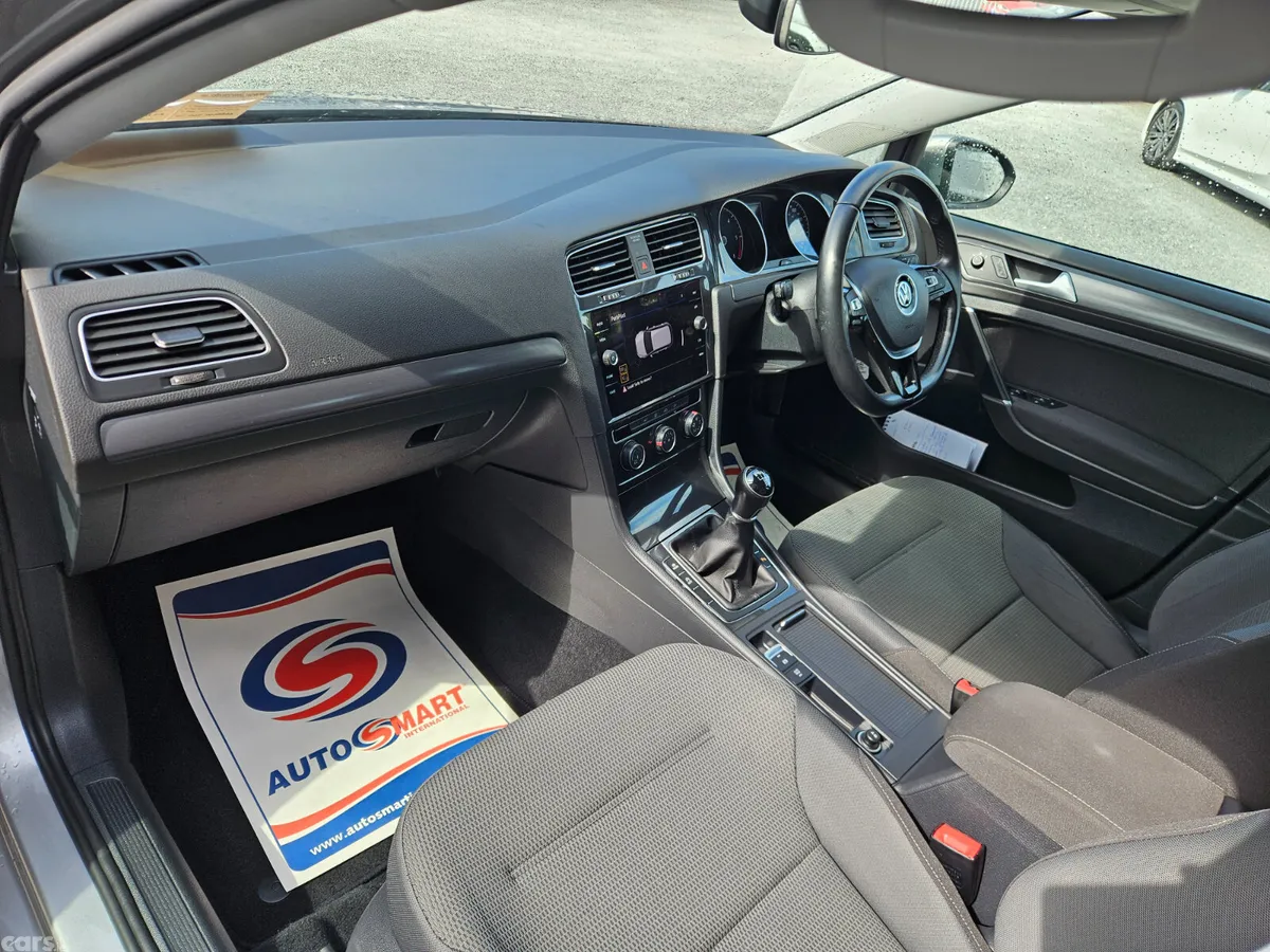 Volkswagen Golf Hatchback, Diesel, 2018, Silver