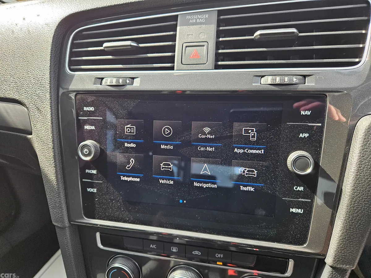 Volkswagen Golf Hatchback, Diesel, 2018, Silver