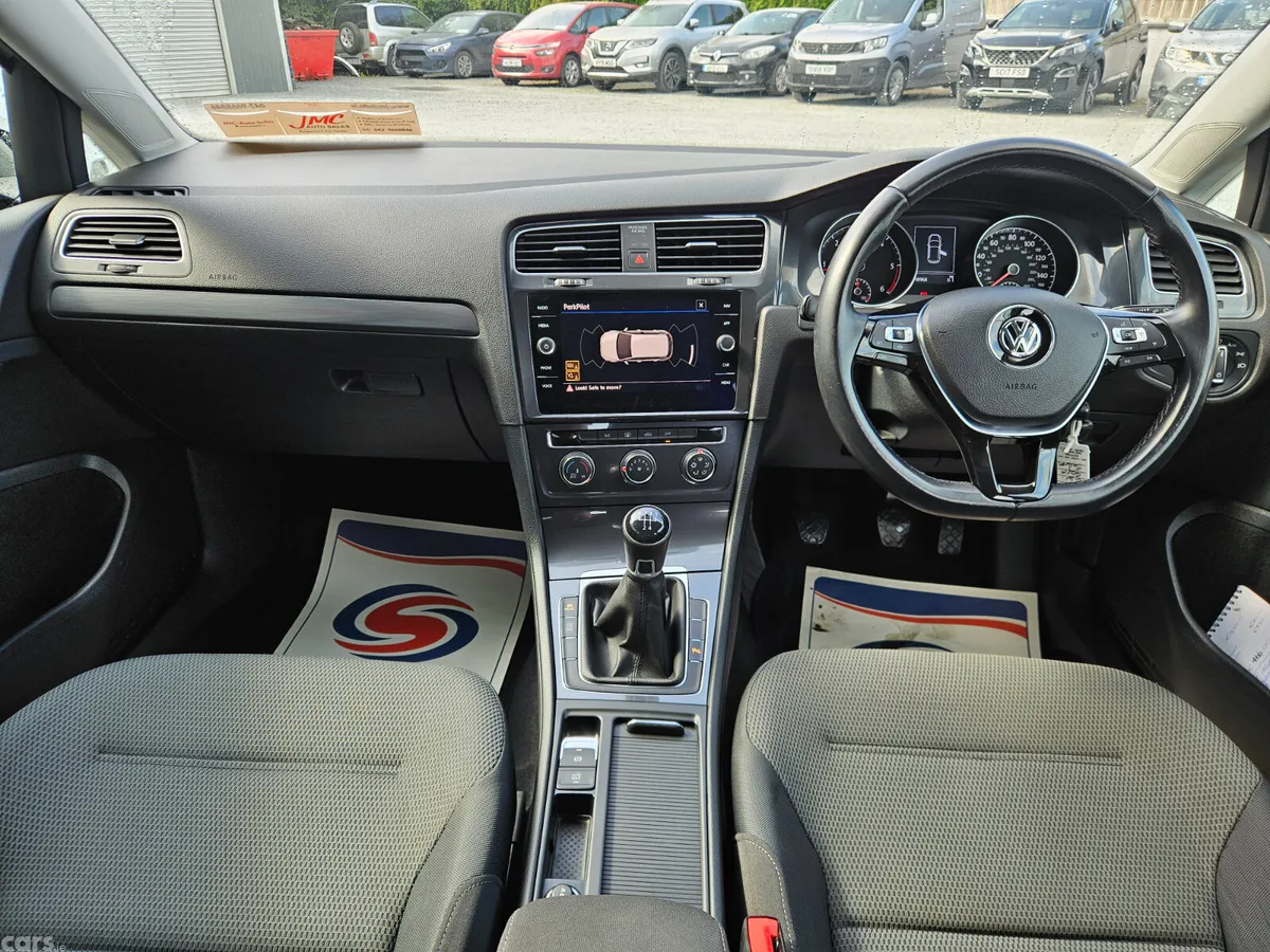 Volkswagen Golf Hatchback, Diesel, 2018, Silver