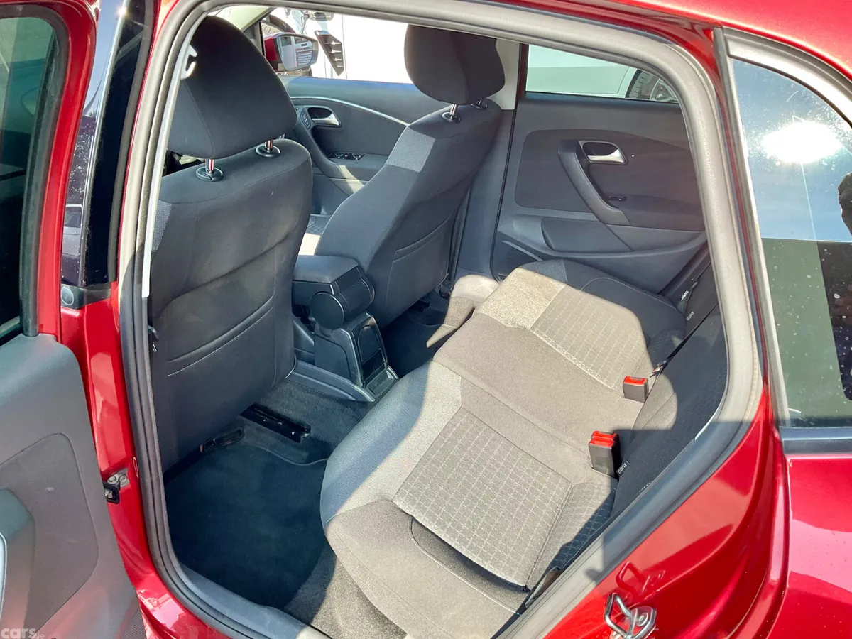 Volkswagen Polo Hatchback, Petrol, 2015, Red
