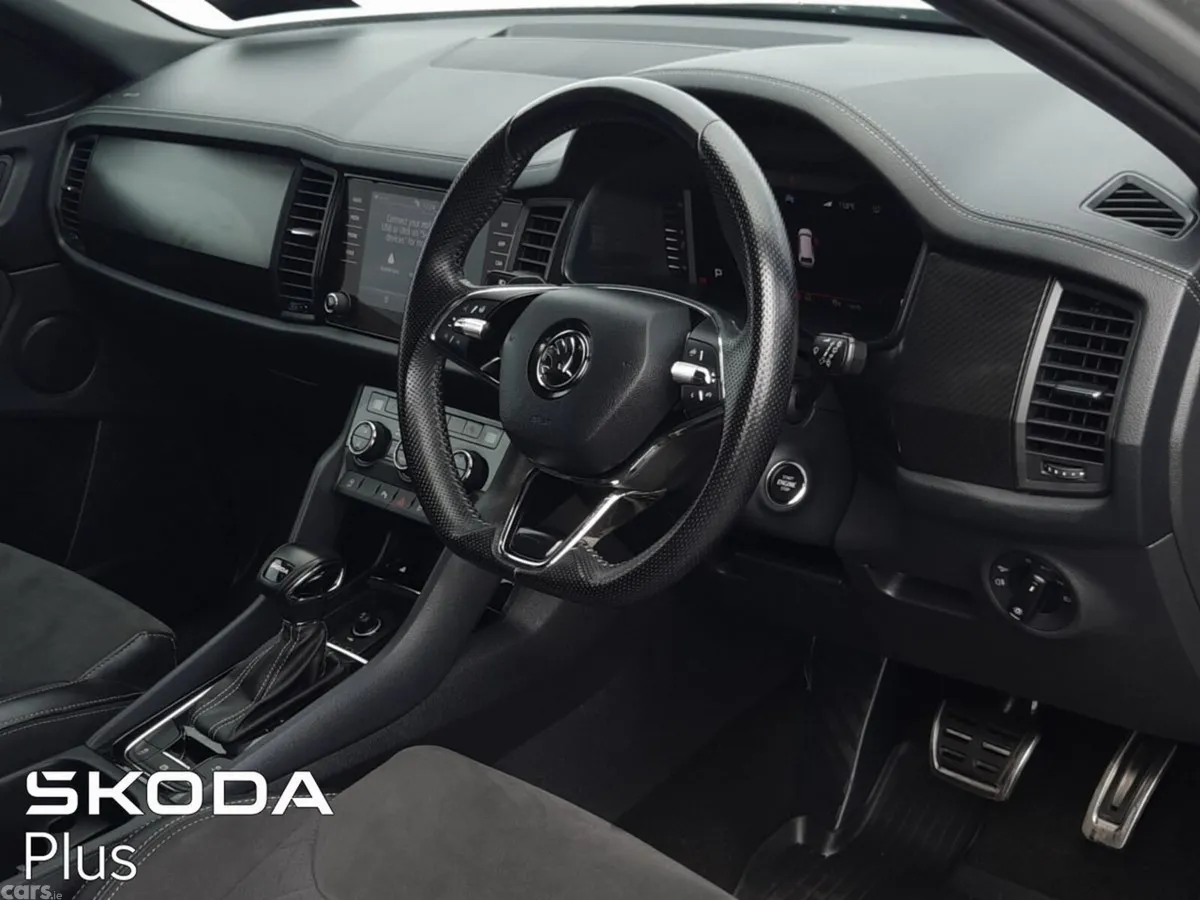 Skoda Kodiaq MPV, Diesel, 2024, Grey