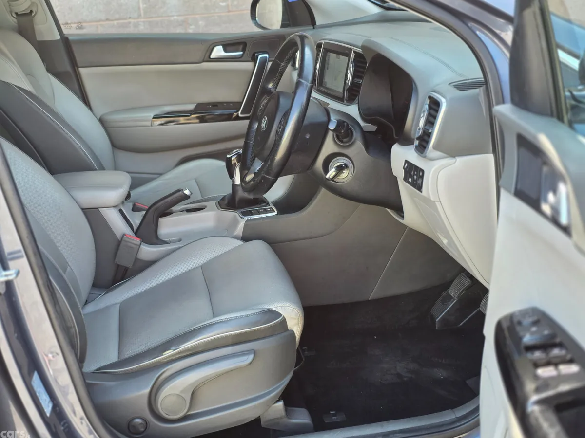 Kia Sportage SUV, Diesel, 2017, Blue