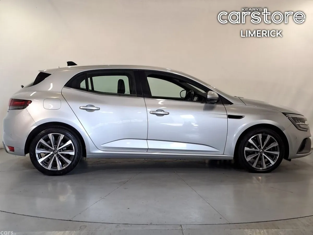 Renault Megane Hatchback, Petrol, 2021, Grey