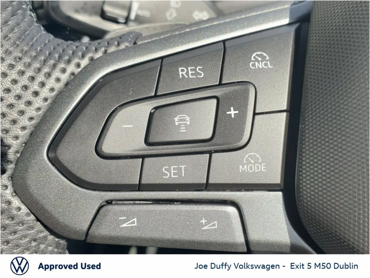 Volkswagen Tiguan SUV, Petrol Plug-in Hybrid, 2026, Grey