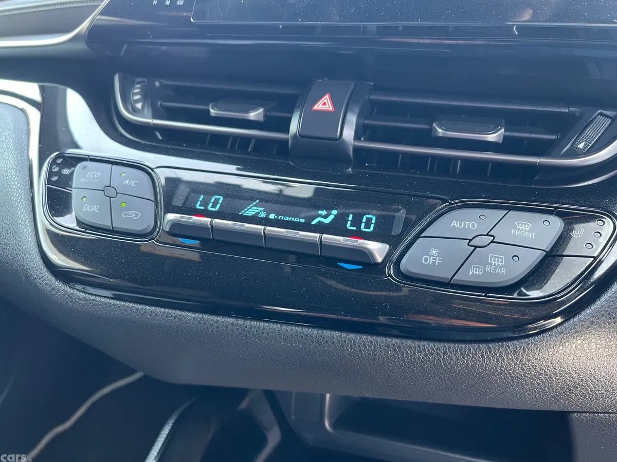 Toyota C-HR Hatchback, Petrol Hybrid, 2018, White