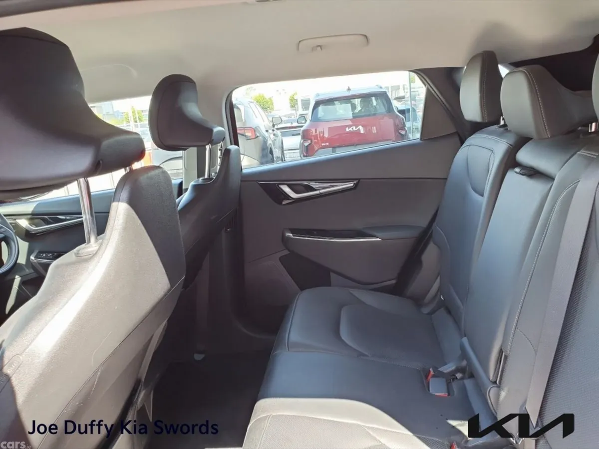 Kia EV6 Hatchback, Electric, 2024, Red