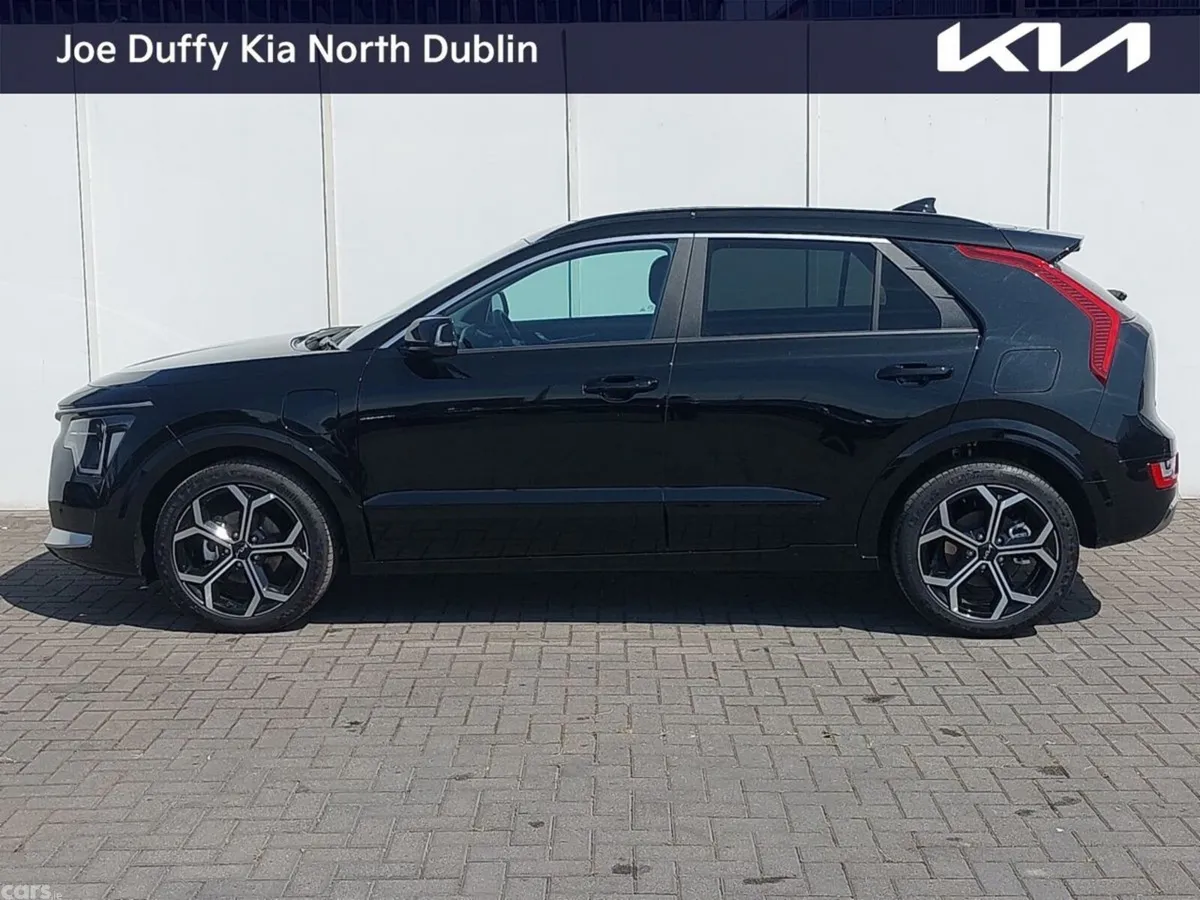 Kia Niro MPV, Petrol Plug-in Hybrid, 2026, Black