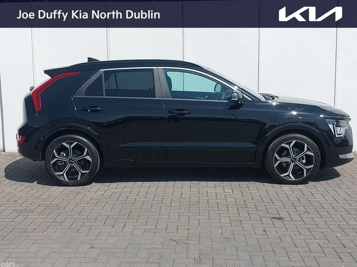 Kia Niro MPV, Petrol Plug-in Hybrid, 2026, Black