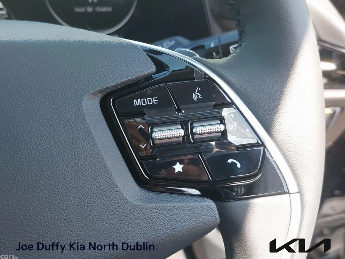 Kia Niro MPV, Petrol Plug-in Hybrid, 2026, Black