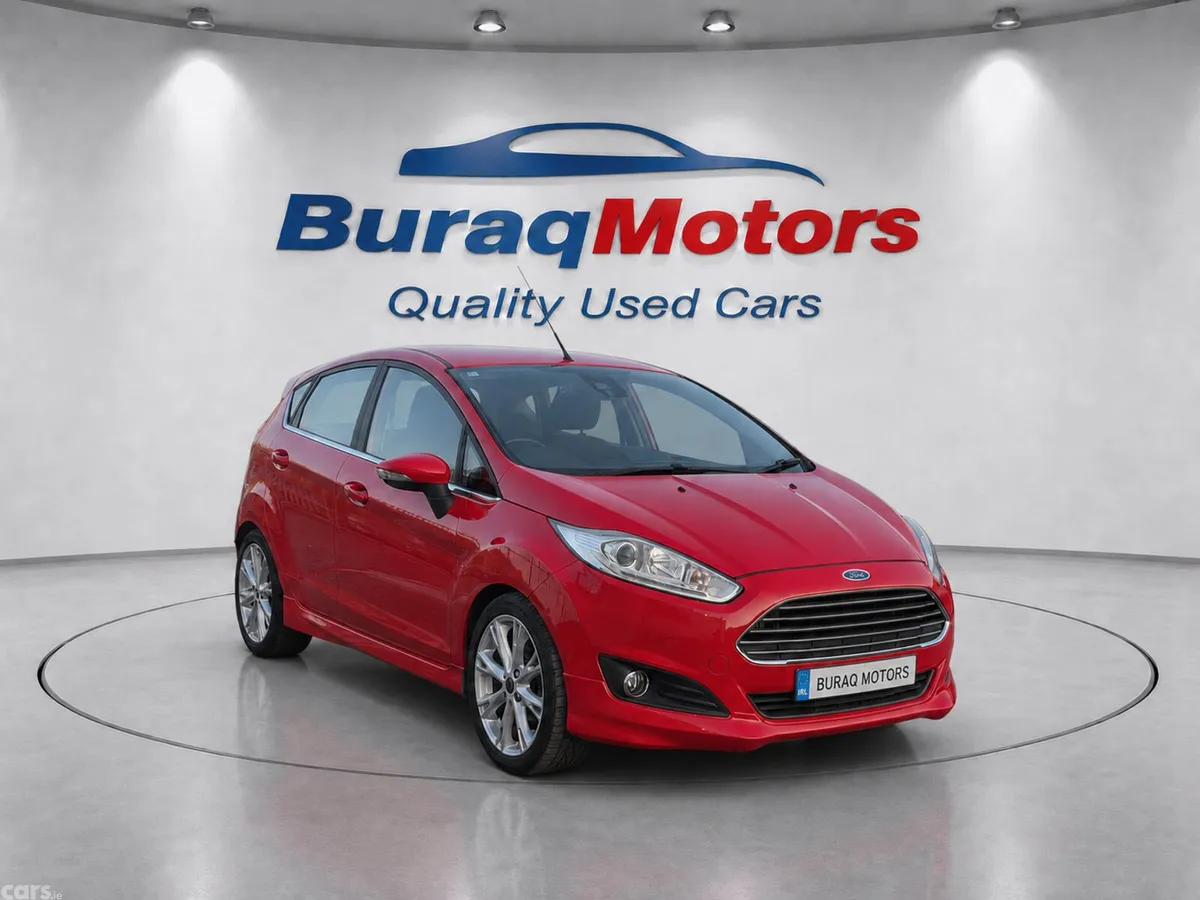 Ford Fiesta Hatchback, Petrol, 2015, Red