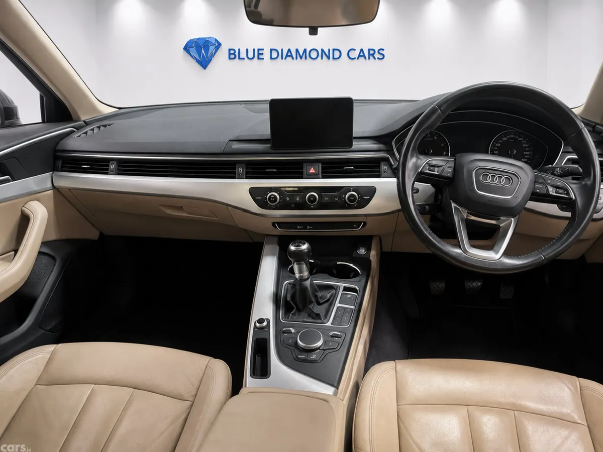 Audi A4 Saloon, Diesel, 2016, Grey