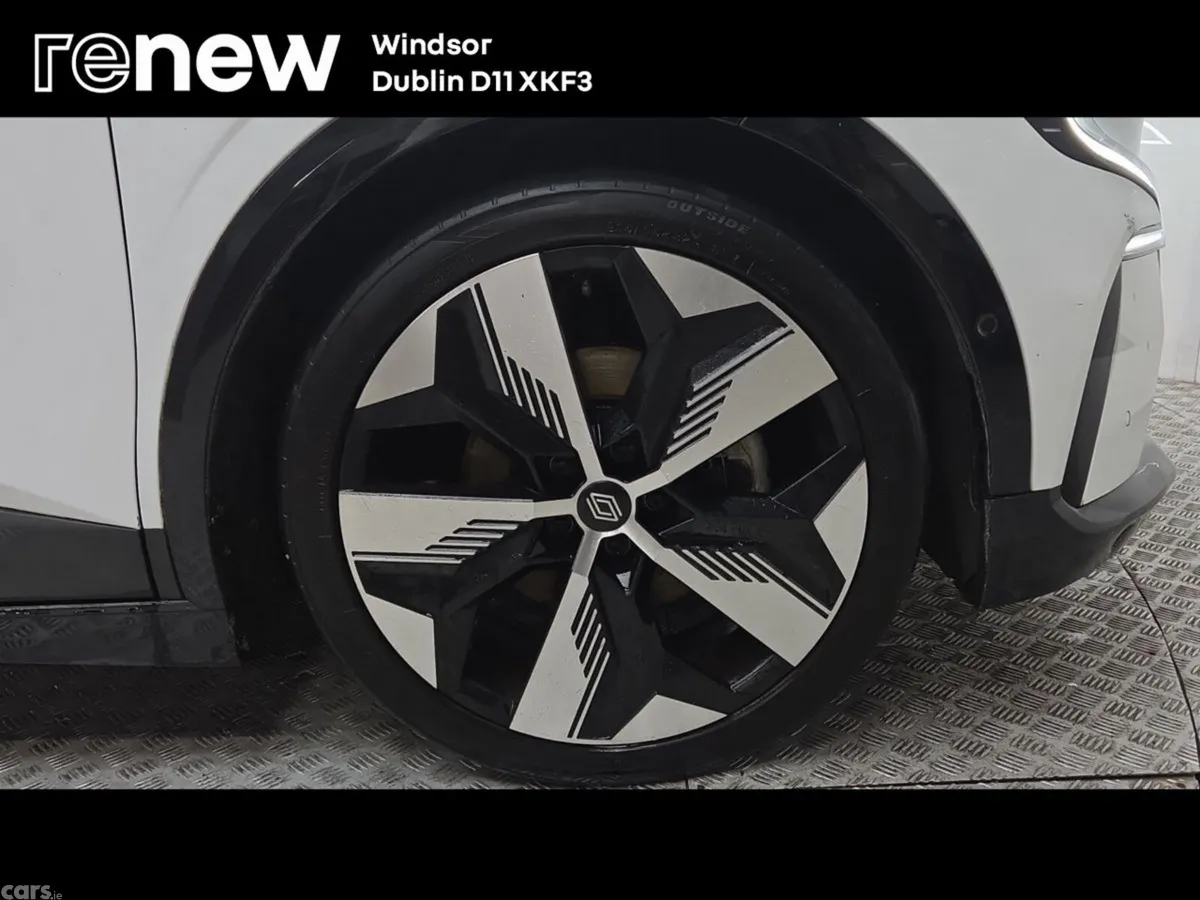 Renault Megane E-Tech Hatchback, Electric, 2023, White