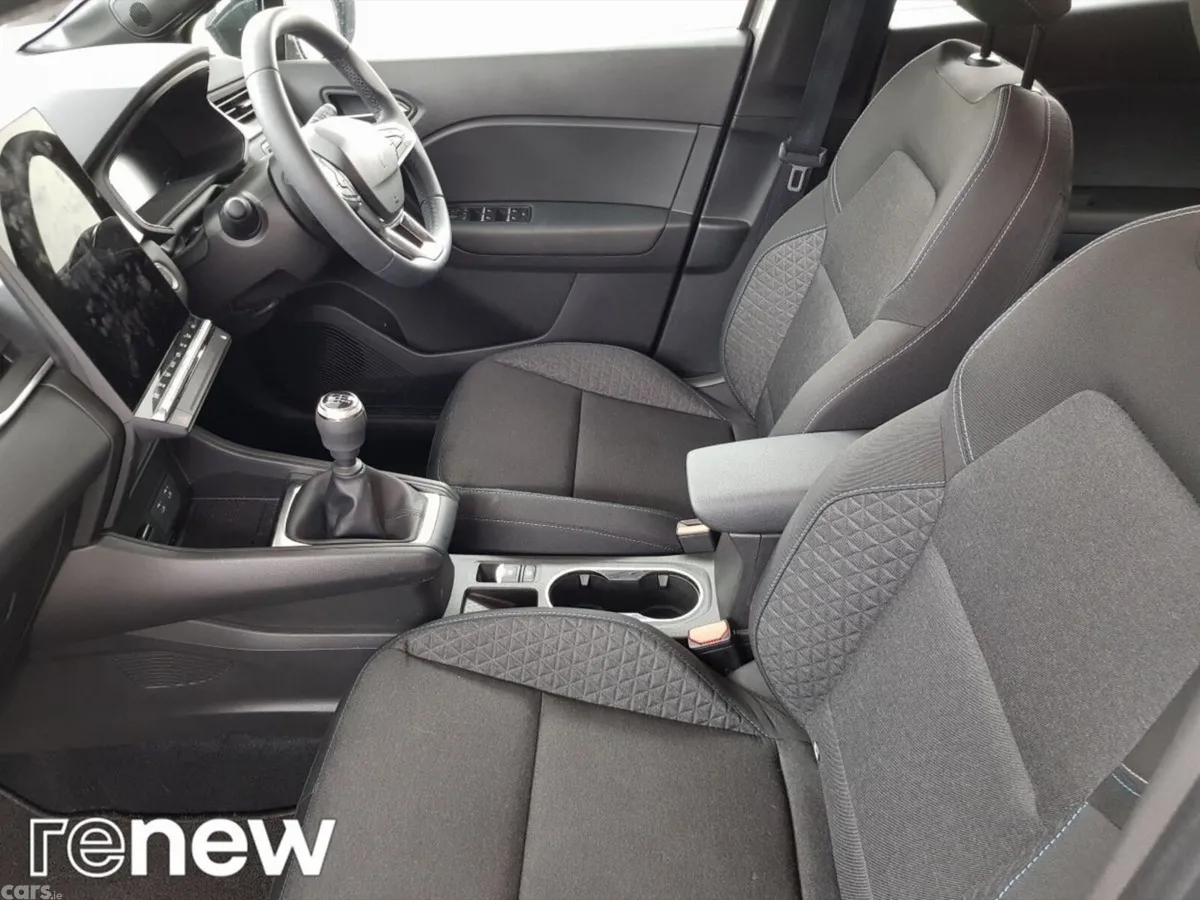 Renault Symbioz Hatchback, Petrol Hybrid, 2026, Grey