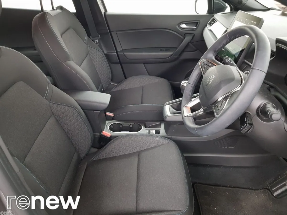 Renault Symbioz Hatchback, Petrol Hybrid, 2026, Grey