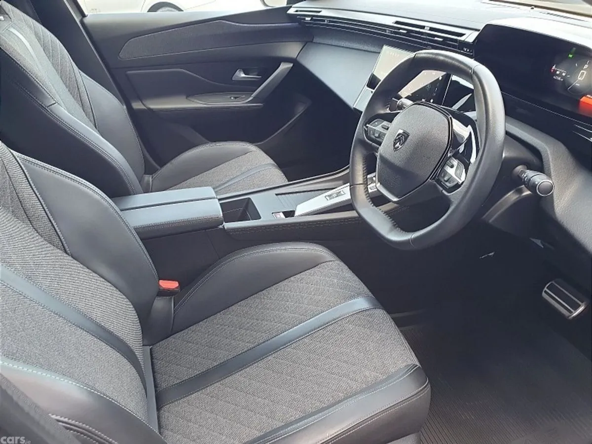 Peugeot 408 Hatchback, Petrol, 2024, Grey