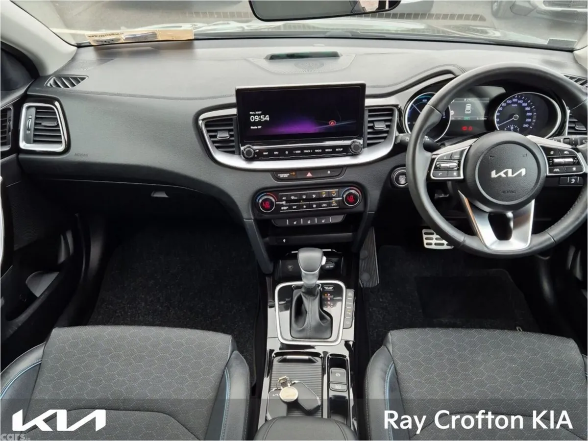 Kia XCeed Hatchback, Petrol Plug-in Hybrid, 2024, Black