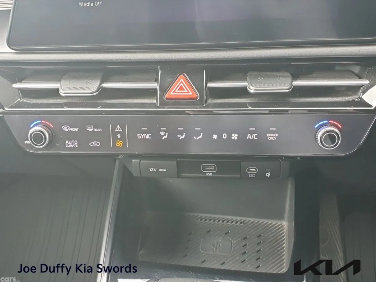 Kia Niro SUV, Petrol Plug-in Hybrid, 2023, Grey