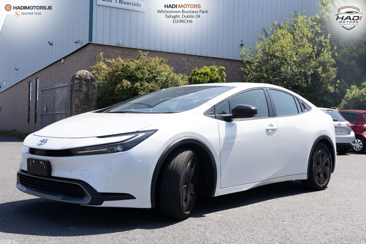 Toyota Prius Saloon, Petrol Hybrid, 2023, White