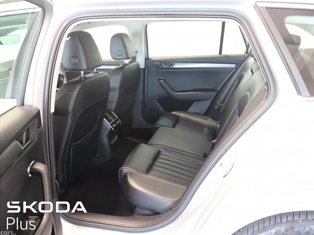 Skoda Superb Estate, Diesel, 2023, Grey