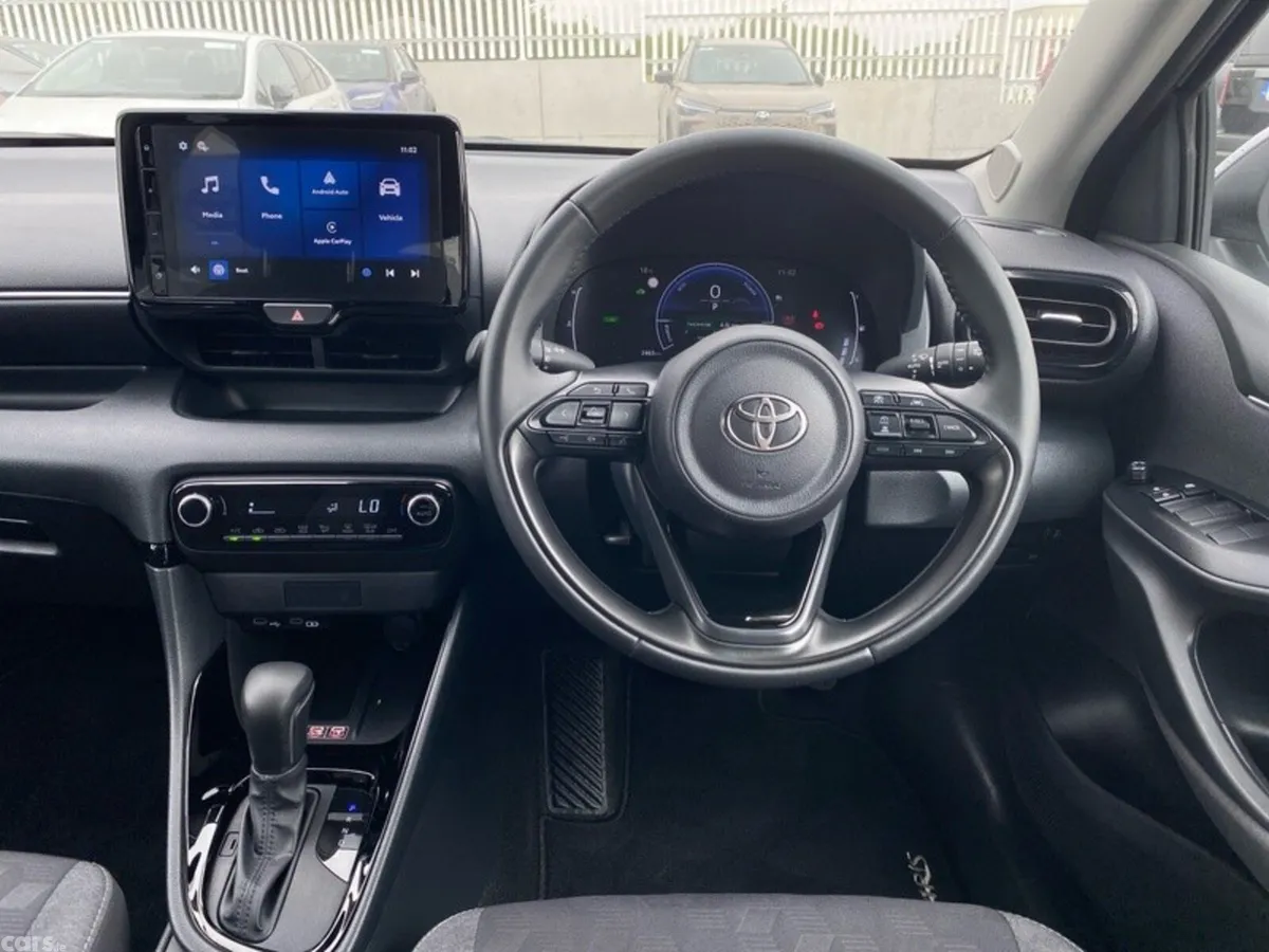 Toyota Yaris Hatchback, Petrol Hybrid, 2026, Grey