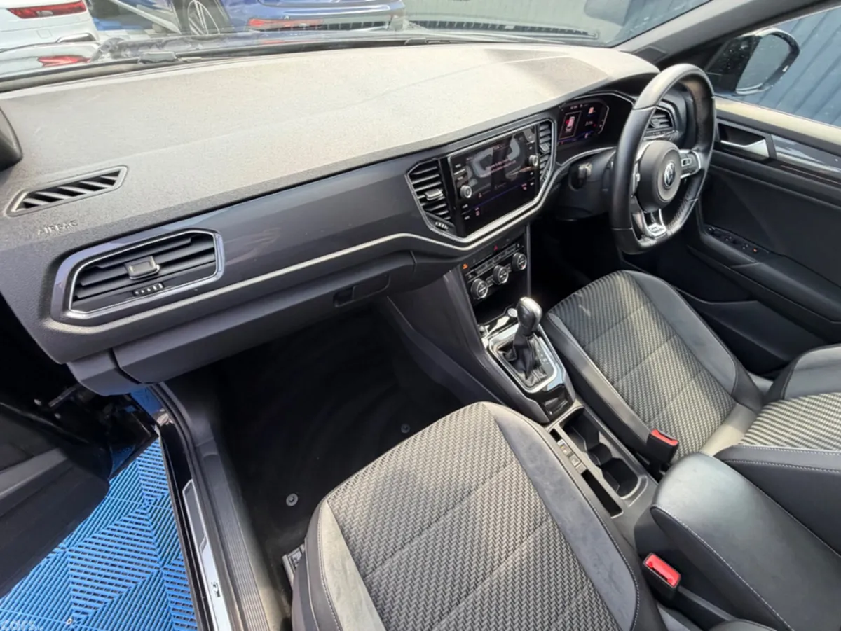 Volkswagen T-Roc SUV, Diesel, 2021, Black