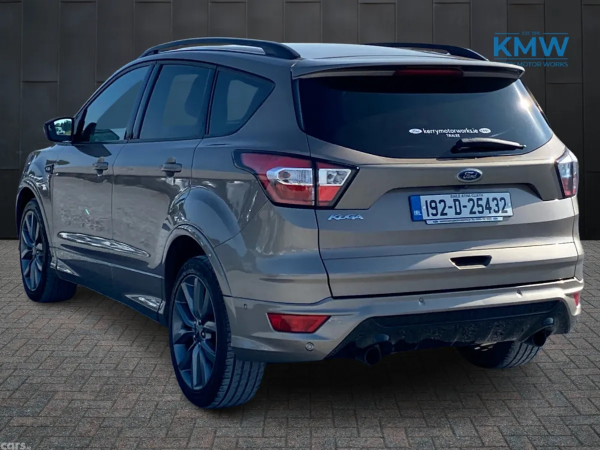 Ford Kuga SUV, Diesel, 2019, Silver
