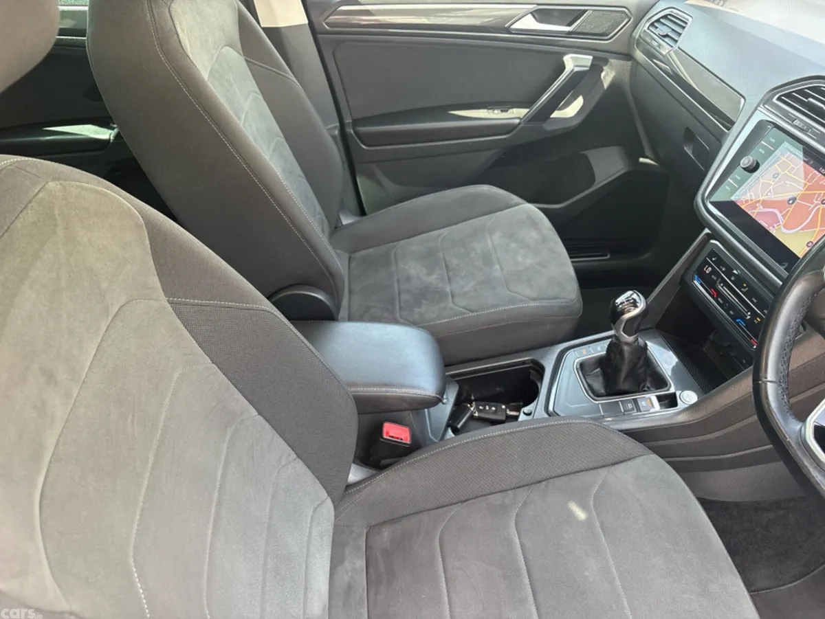Volkswagen Tiguan Estate, Diesel, 2021, Black