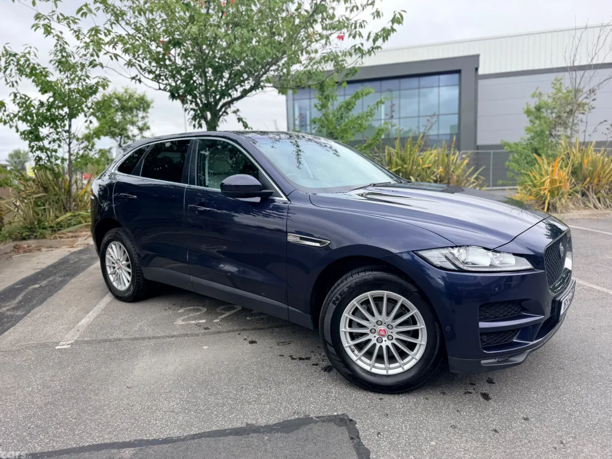 Jaguar F-Pace SUV, Diesel, 2016, Blue