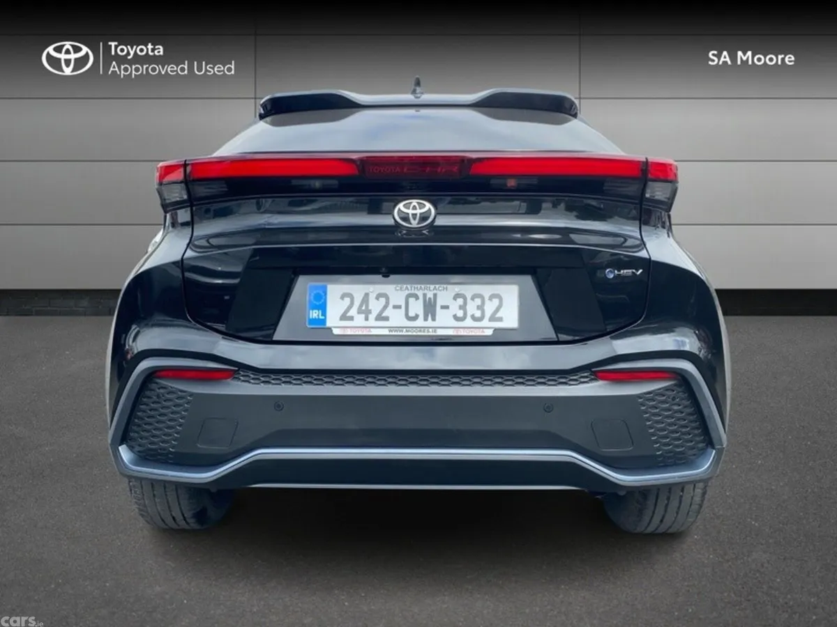 Toyota C-HR SUV, Petrol Hybrid, 2024, Black