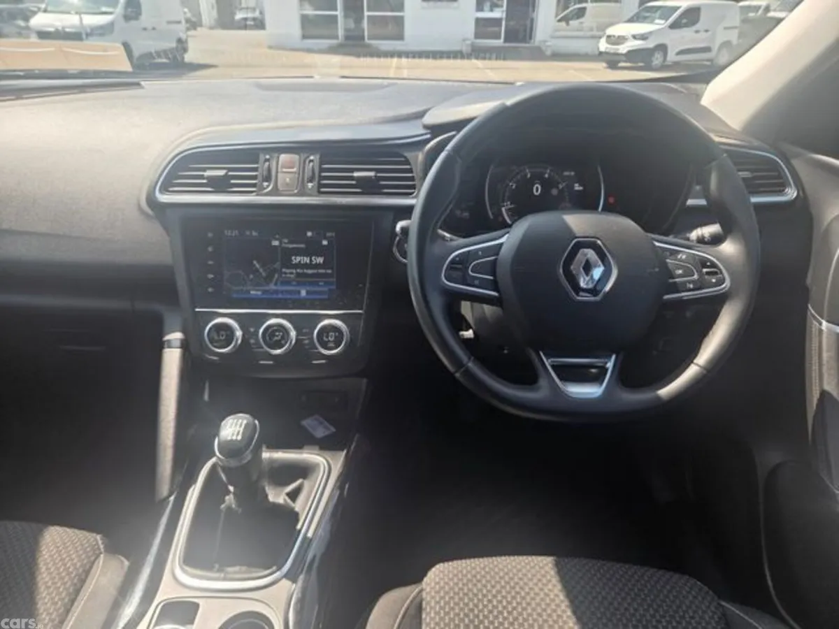 Renault Kadjar SUV, Petrol, 2022, Blue