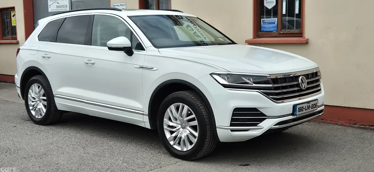 Volkswagen Touareg SUV, Diesel, 2019, White