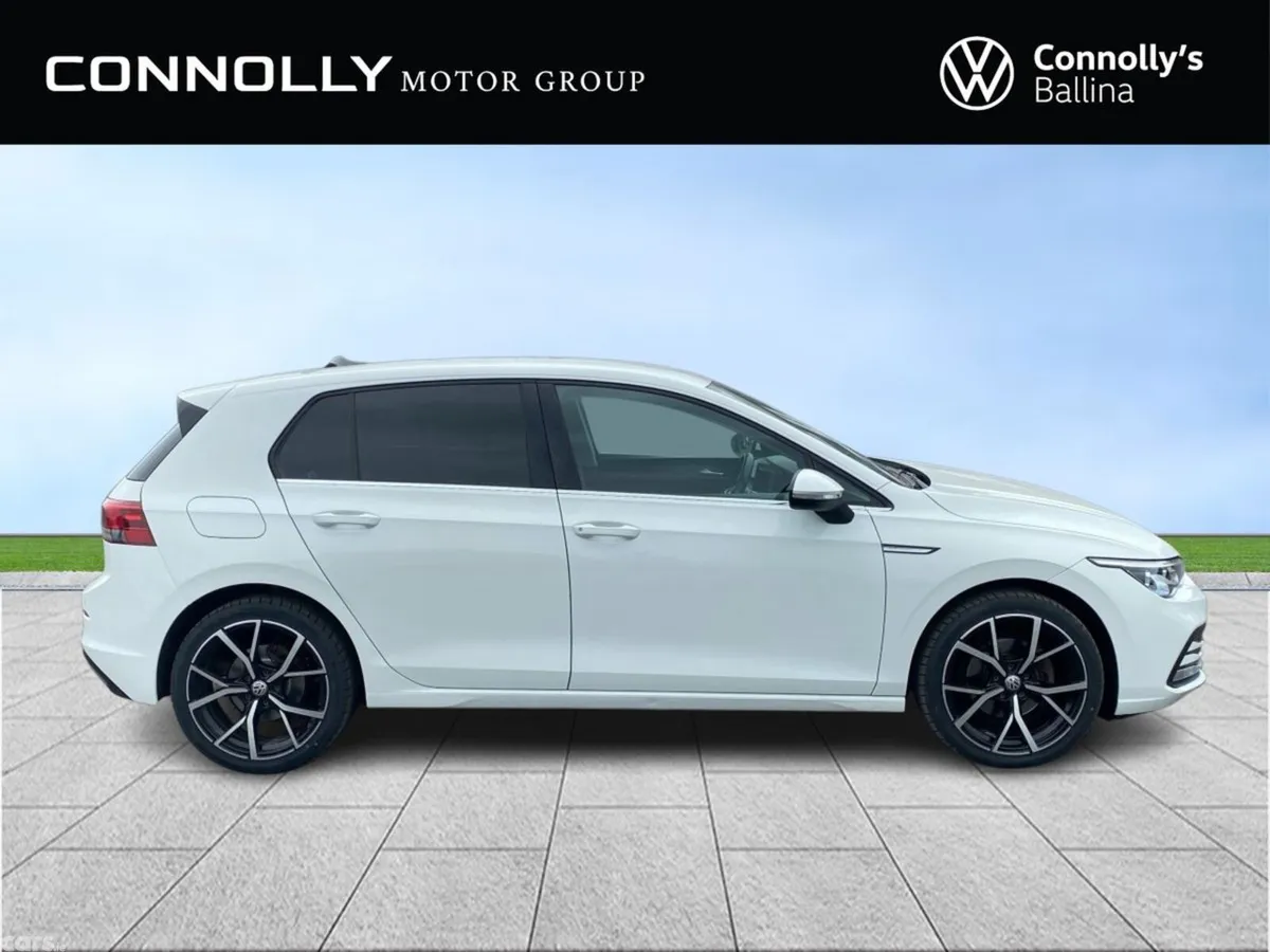 Volkswagen Golf Estate, Petrol, 2020, White