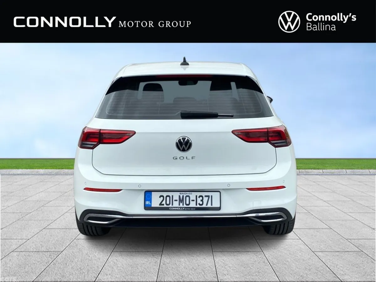 Volkswagen Golf Estate, Petrol, 2020, White