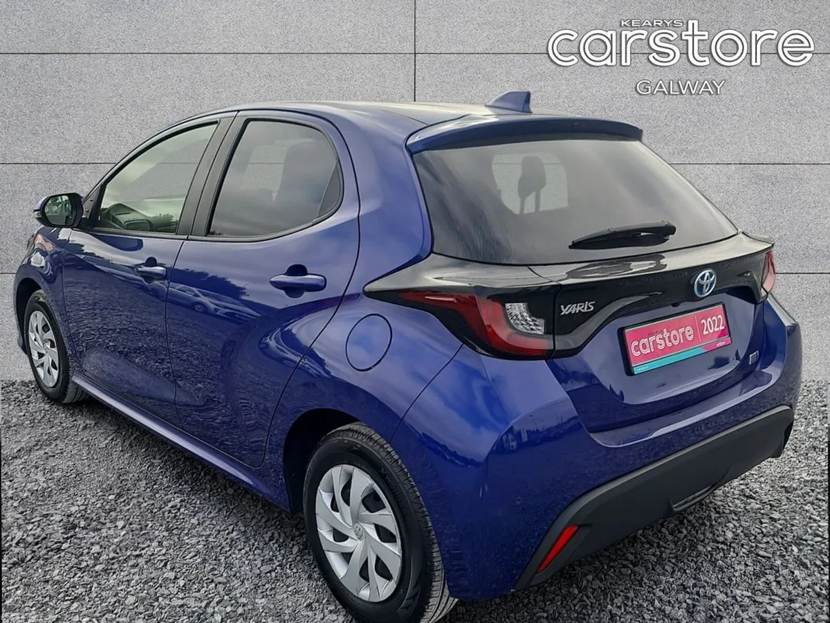 Toyota Yaris Hatchback, Petrol Hybrid, 2022, Blue