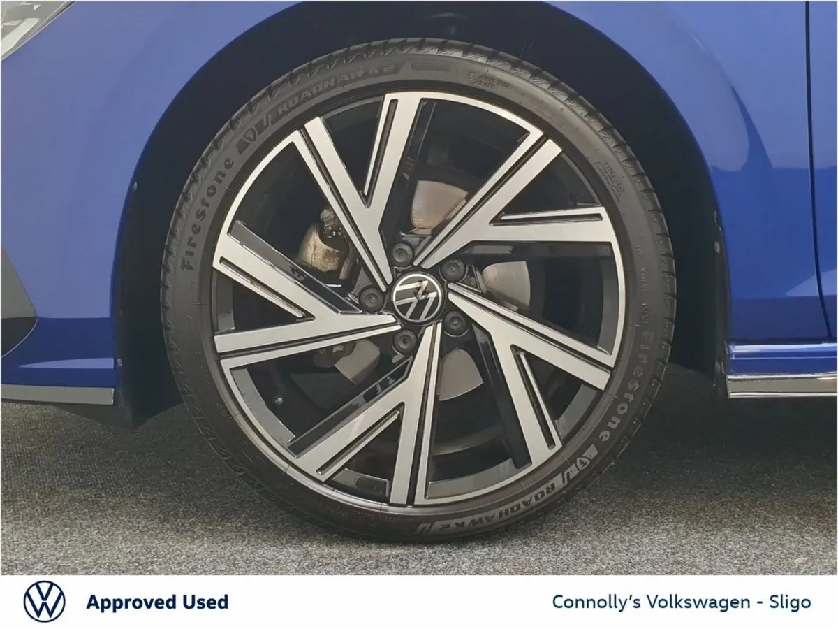 Volkswagen Golf Hatchback, Petrol, 2024, Blue