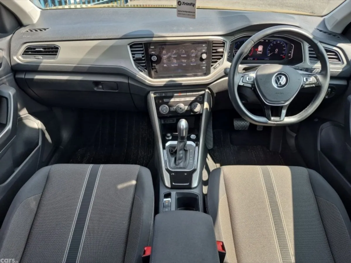 Volkswagen T-Roc SUV, Diesel, 2021, Yellow
